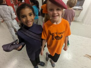 2nd grade students dressed up for the fall parade
